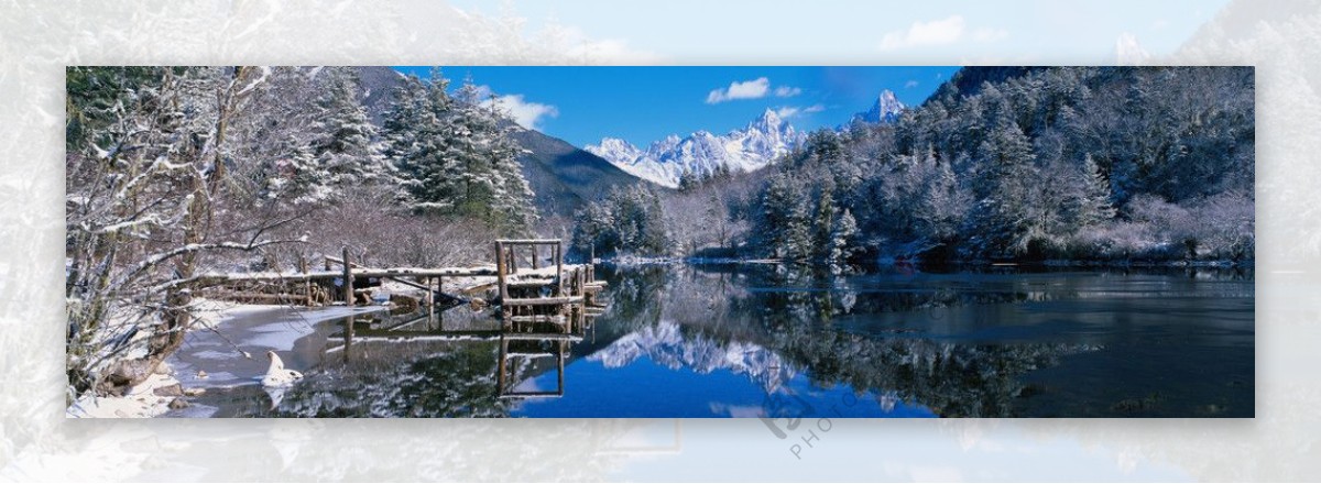 雪景山水风光图片
