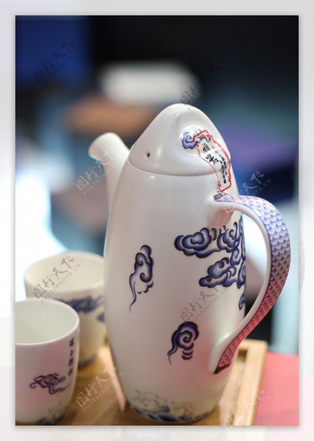古典中国风茶壶图片