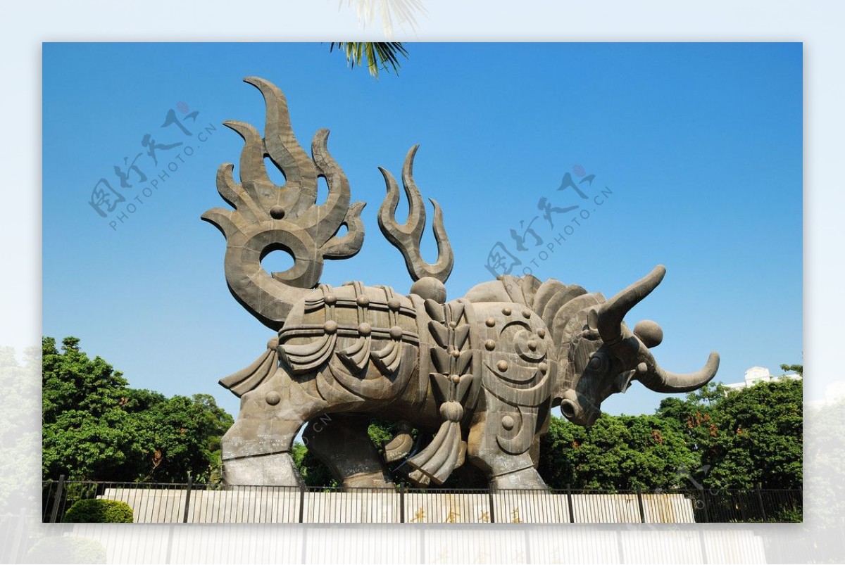 深圳四海公园雕塑图片