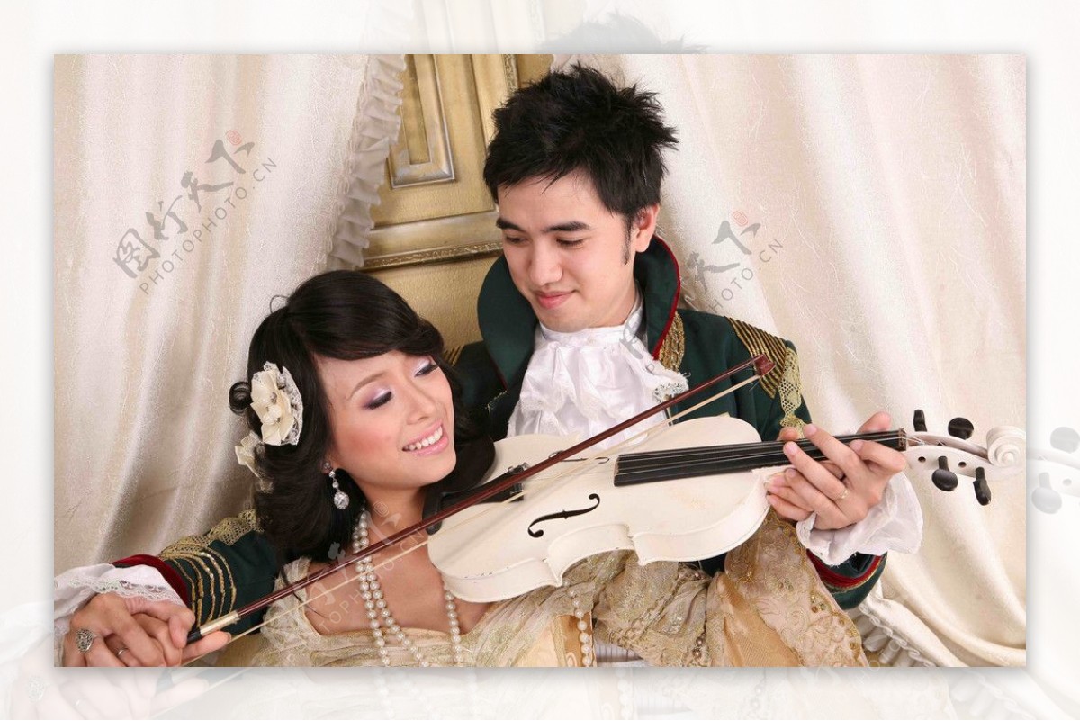生活中的演戏中的情侣中国伉俪婚纱结婚结婚照图片