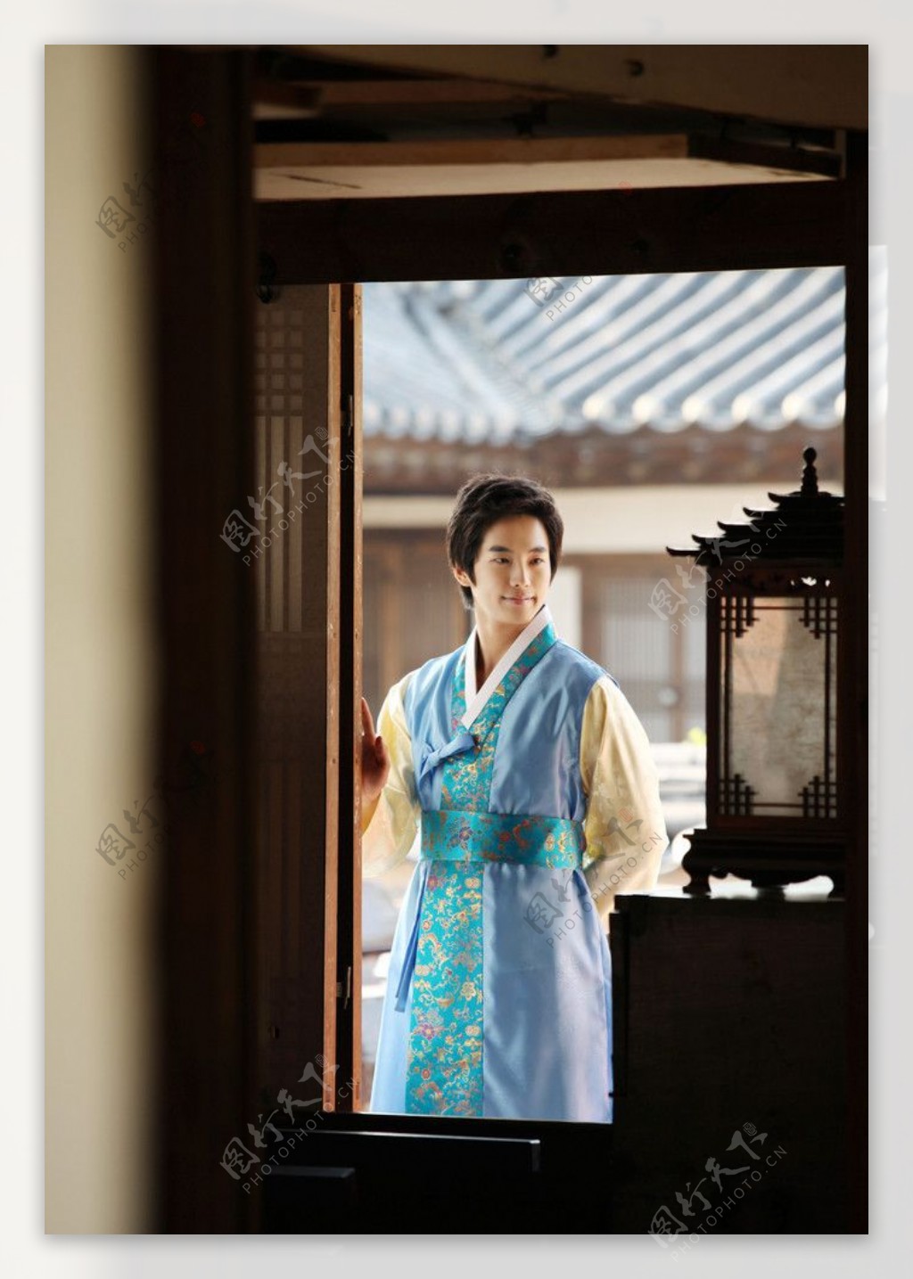 韩国男性传统服装图片