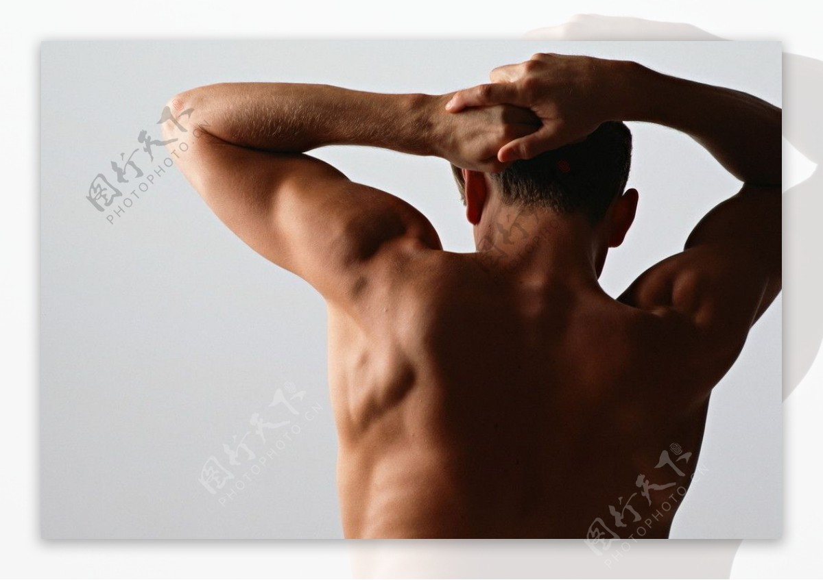 型男男人肌肉图片
