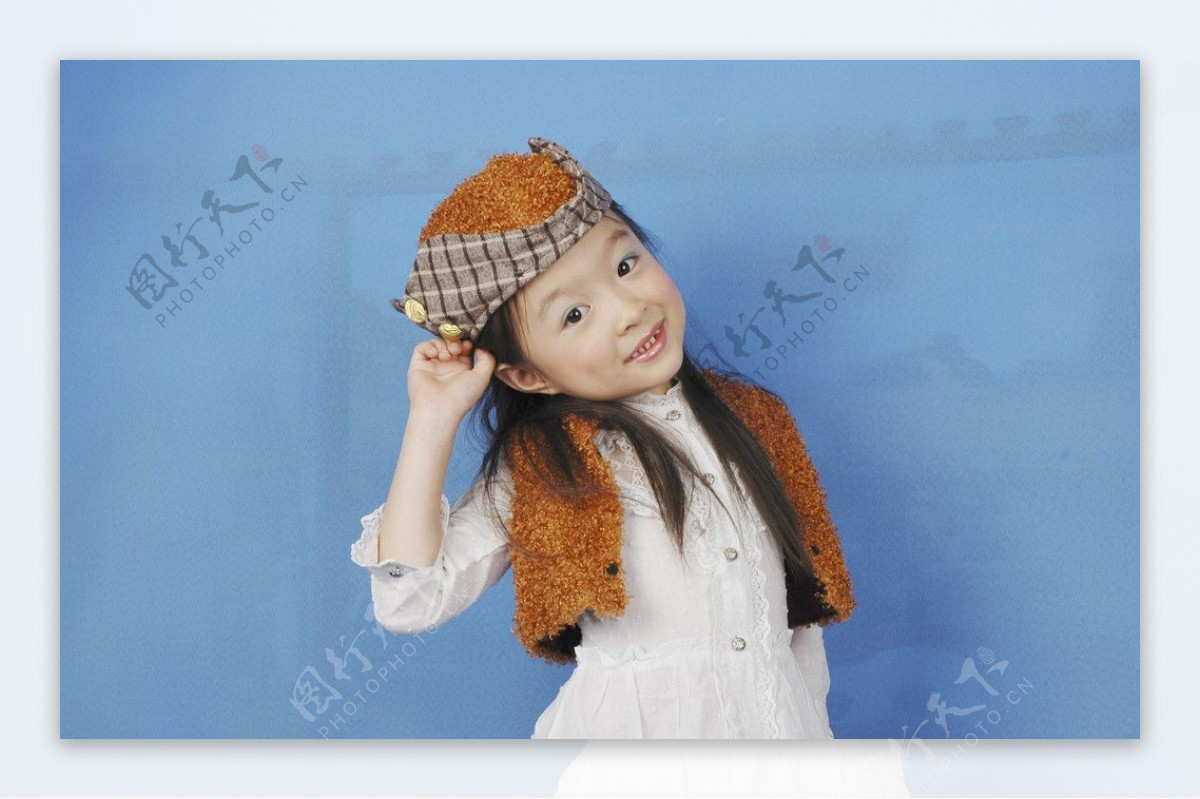 最美丽天真的小姑娘漂亮儿童小孩最美丽的小姑娘摄影300DPIJPG图片