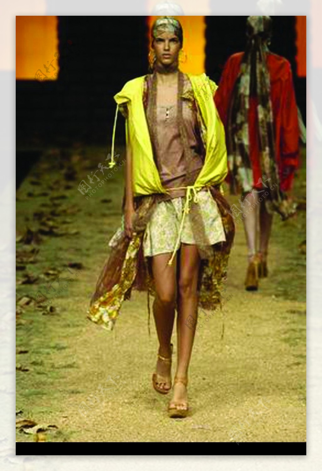 里约热内卢2004女装秋冬新品发布会0175