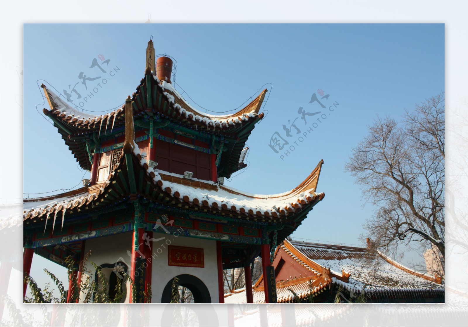 戏马台雪景