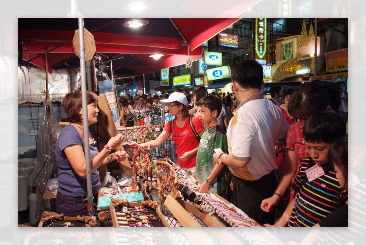 台湾夜市人文路边小贩