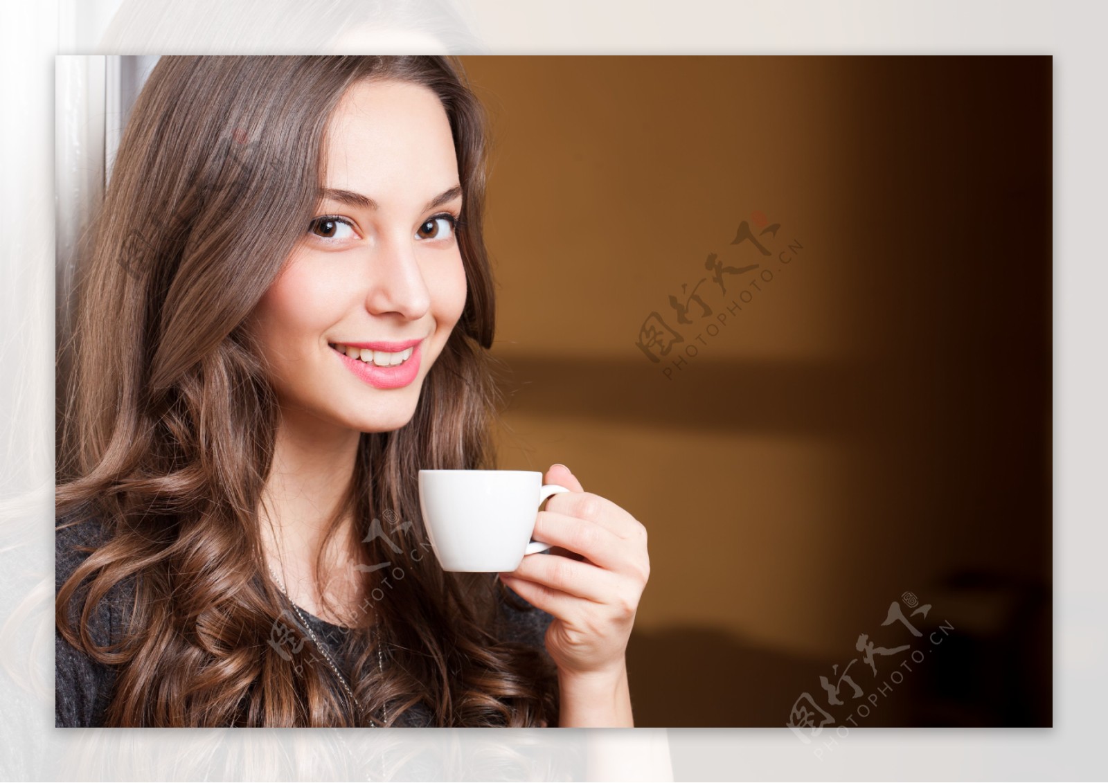 喝咖啡的美女图片素材-编号14505586-图行天下