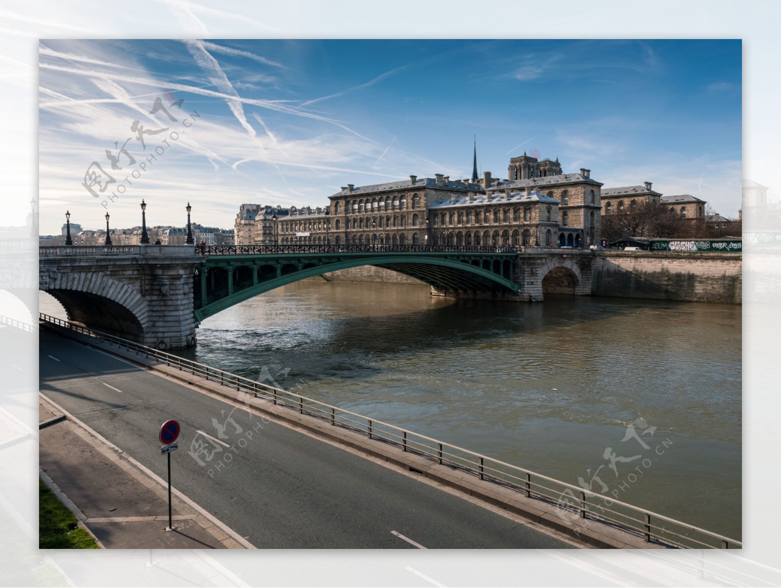 巴黎石桥建筑图片