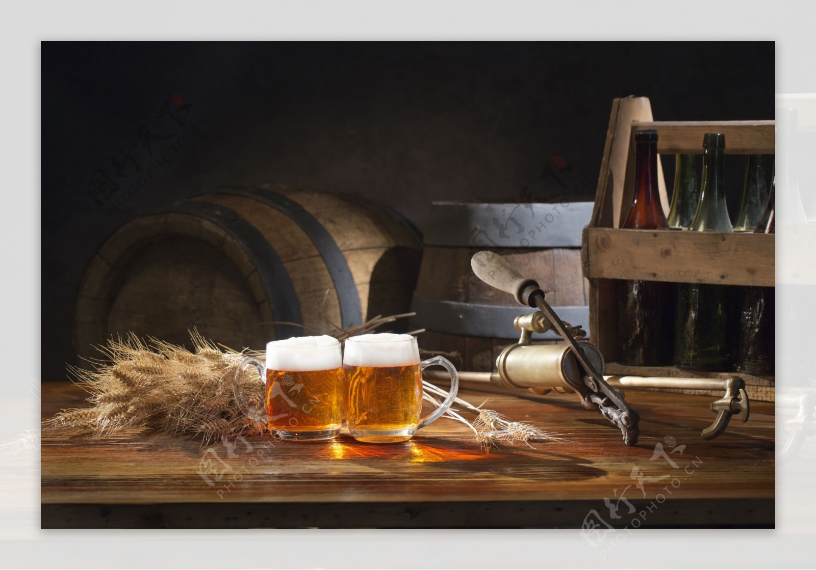 酒窖与啤酒图片