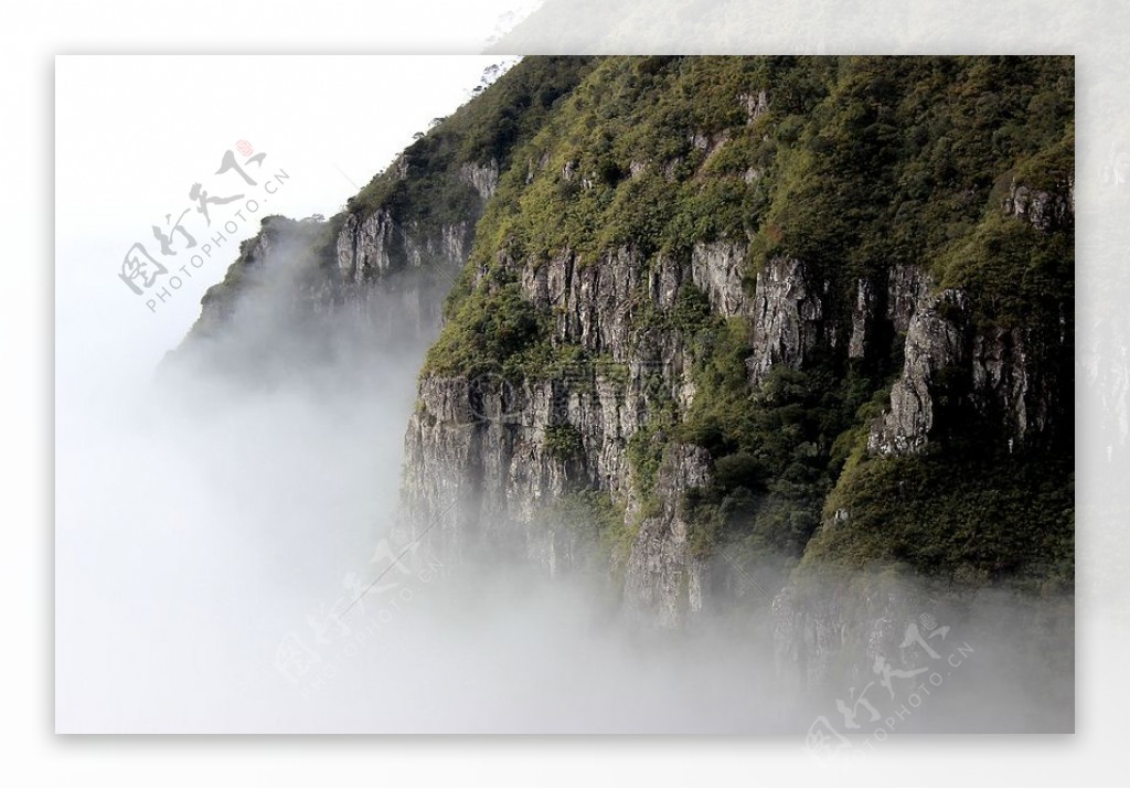 景观自然山雾有雾悬崖高查看摇滚环境戏剧性