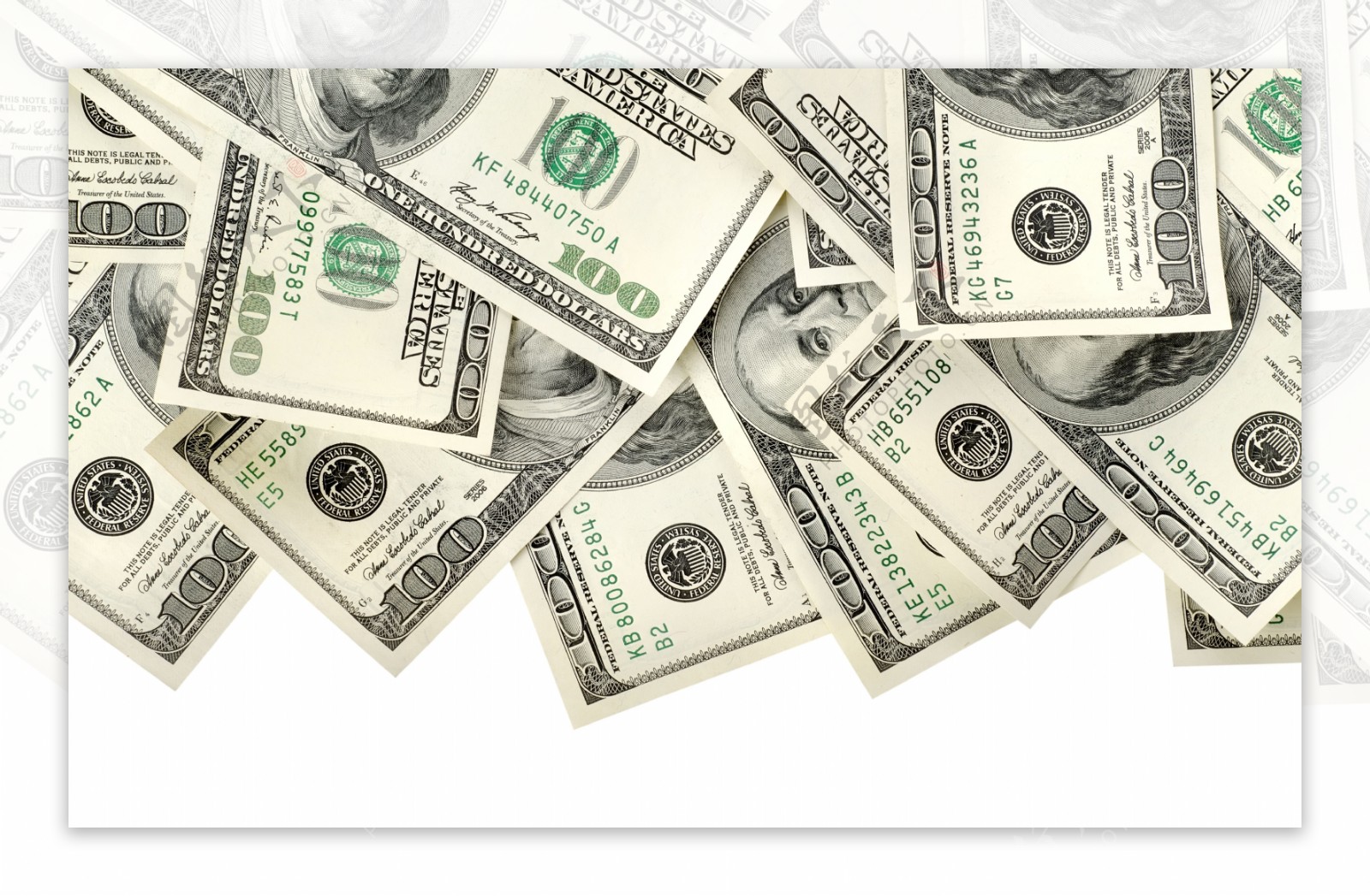 许许多多的美元钞票堆积在一起上面的富兰克林头像十分清晰商业金融素材设计