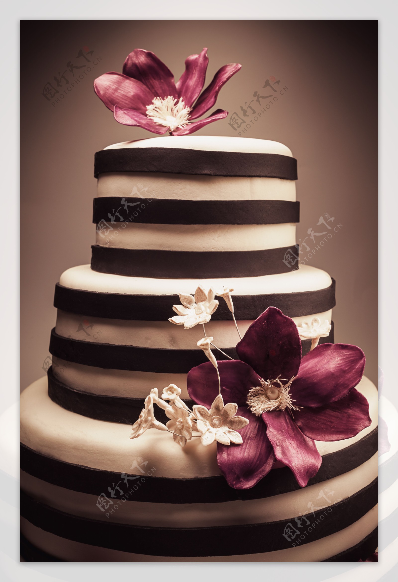 婚礼多层蛋糕图片素材下载