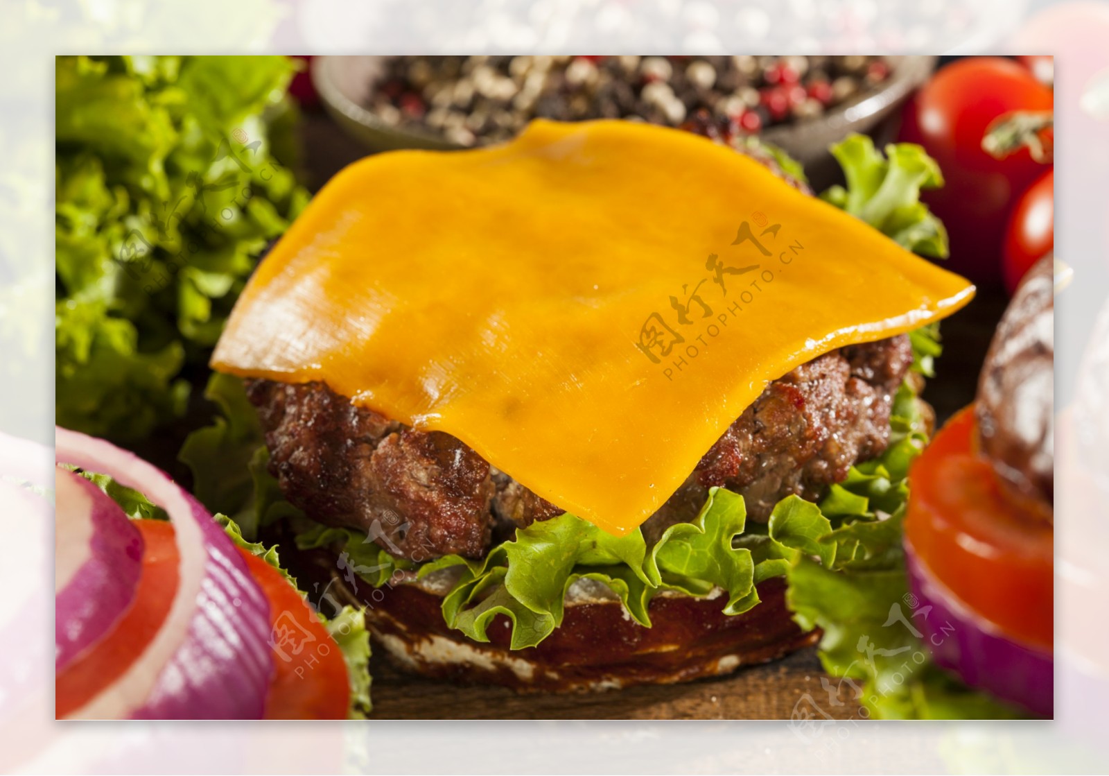 高清培根蔬菜汉堡美食摄影图片