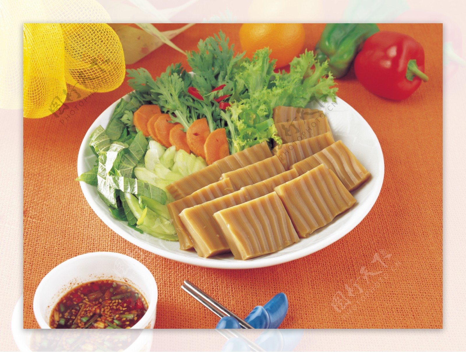 蔬菜卤豆腐拼盘图片