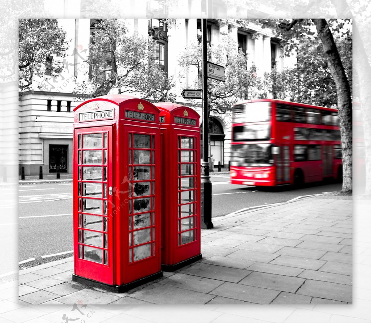 街边的红色电话亭图片
