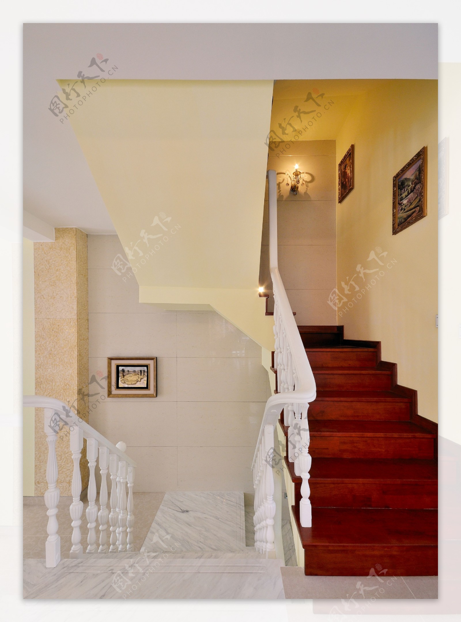 时尚白色楼梯设计图