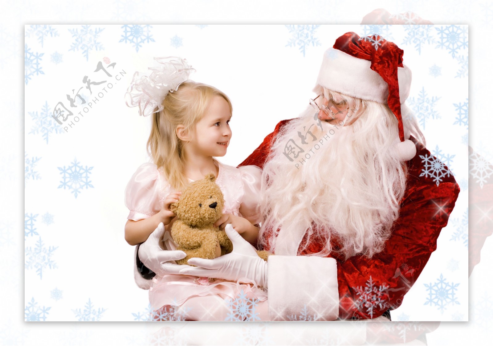 圣诞老人与圣诞女孩图片