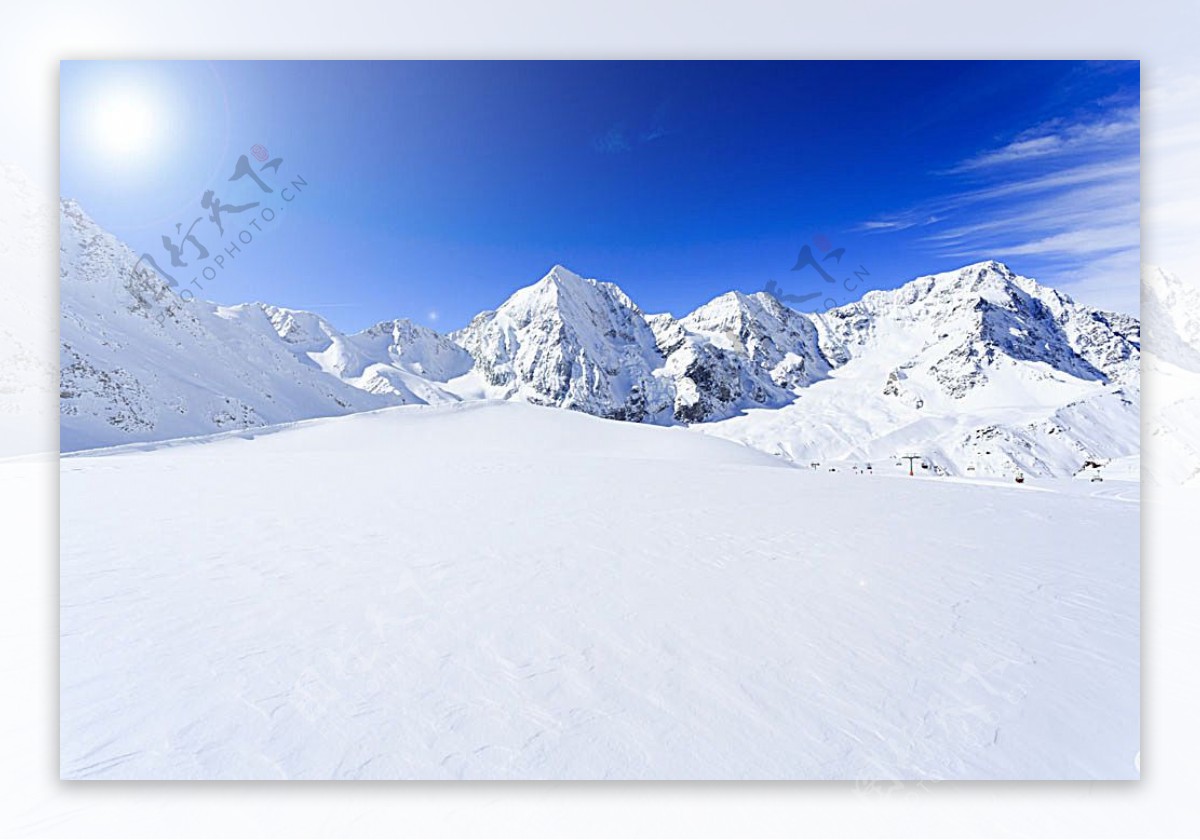 美丽雪山风景