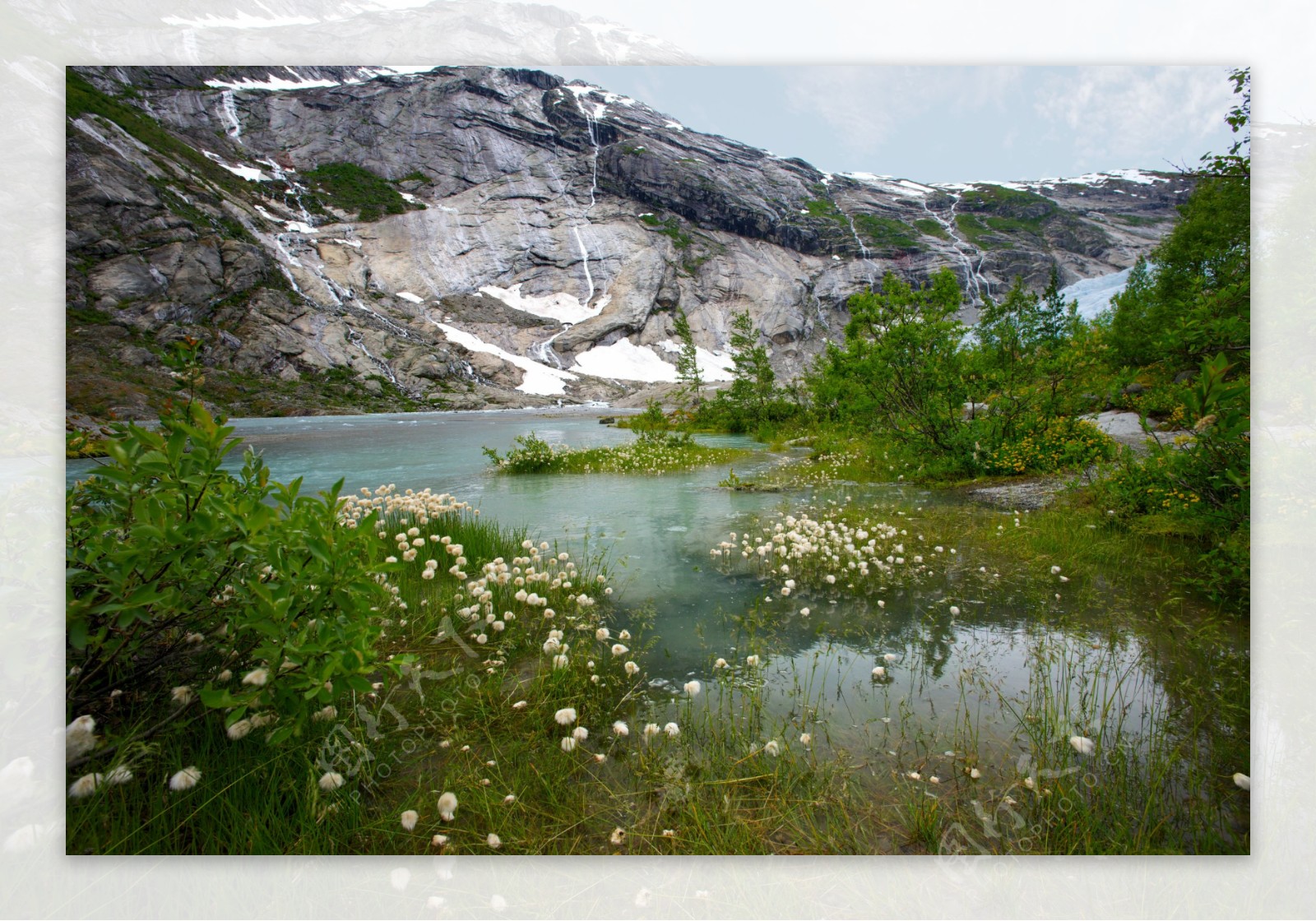 美丽水潭风景