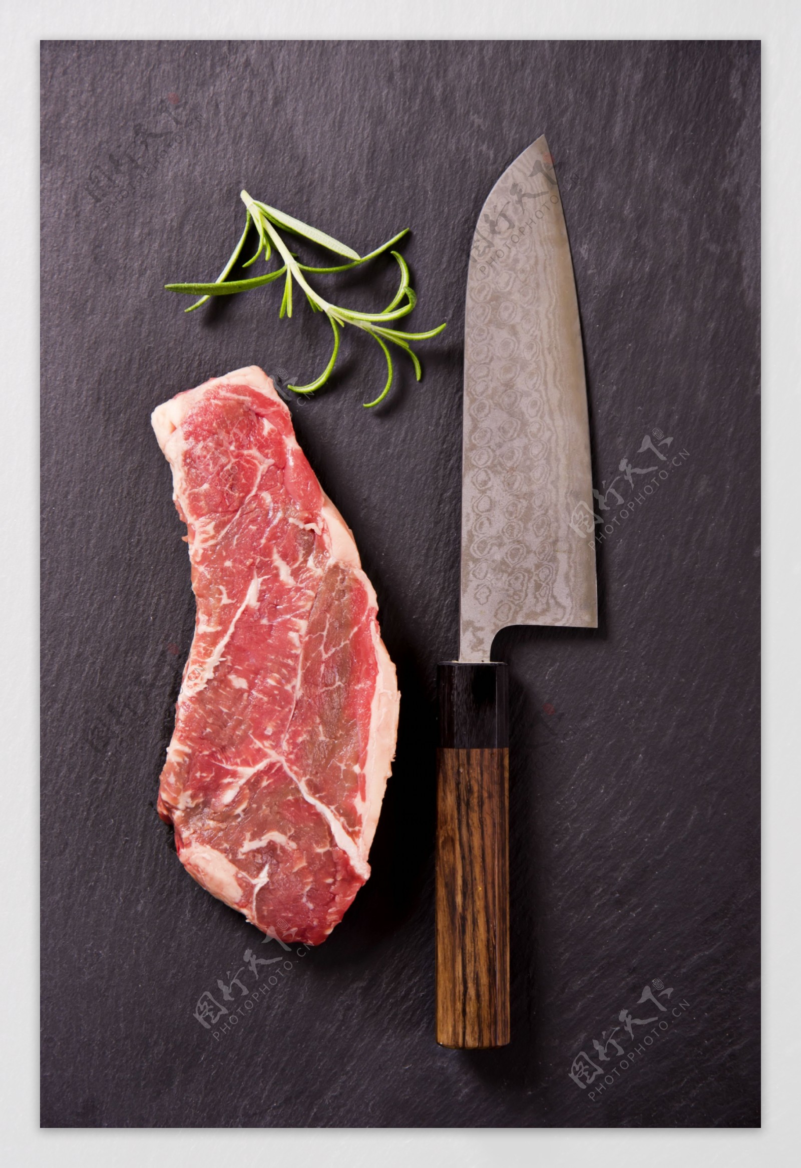 牛肉与刀