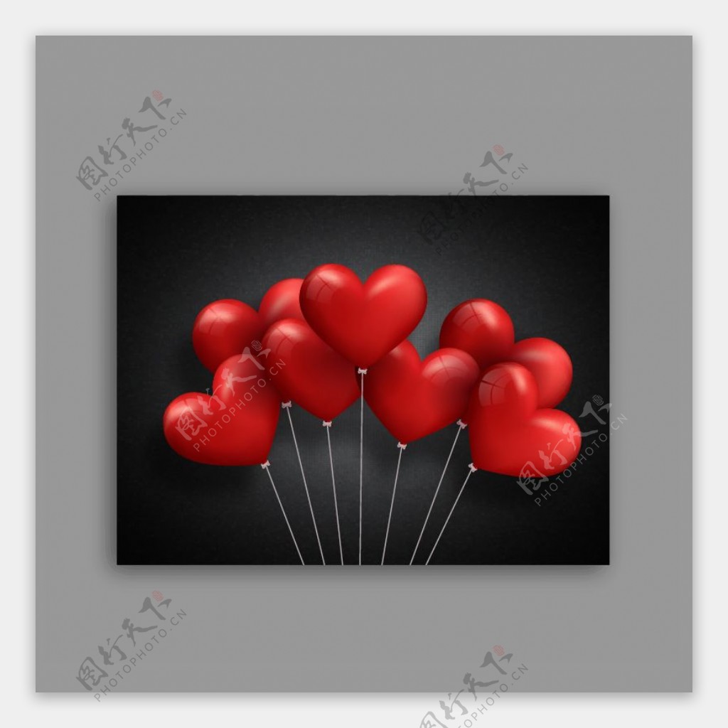 黑色情人卡与红色心形气球