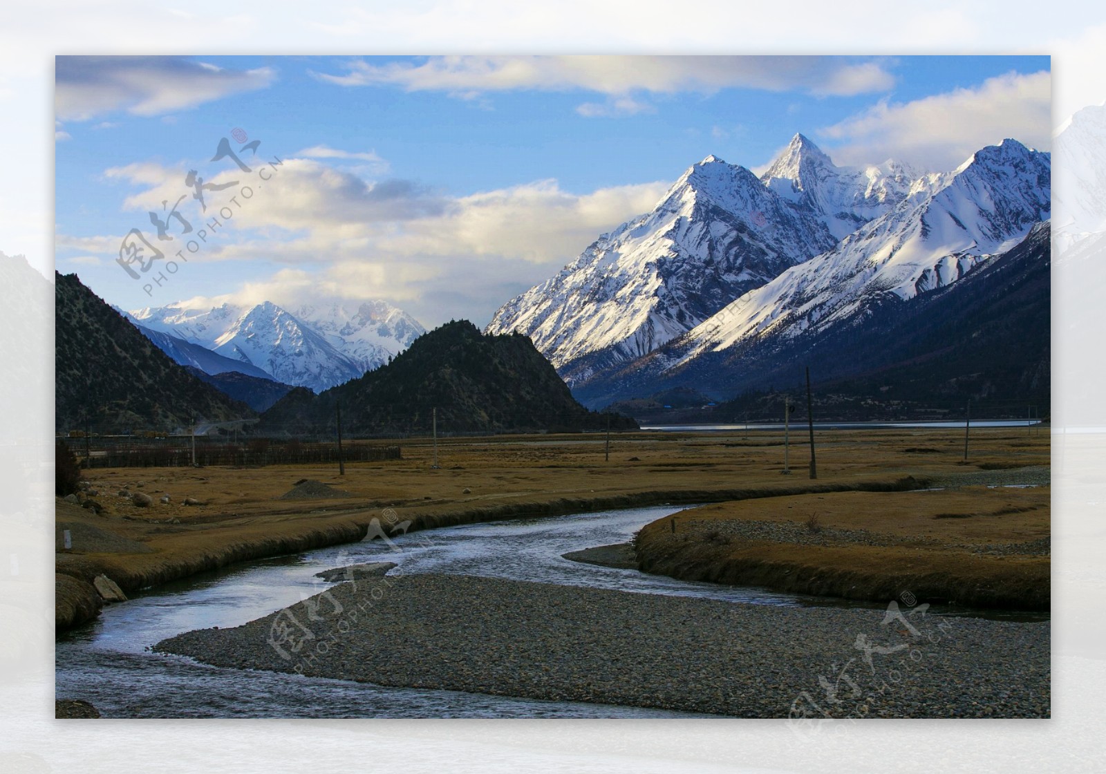 西藏昌都然乌湖风景