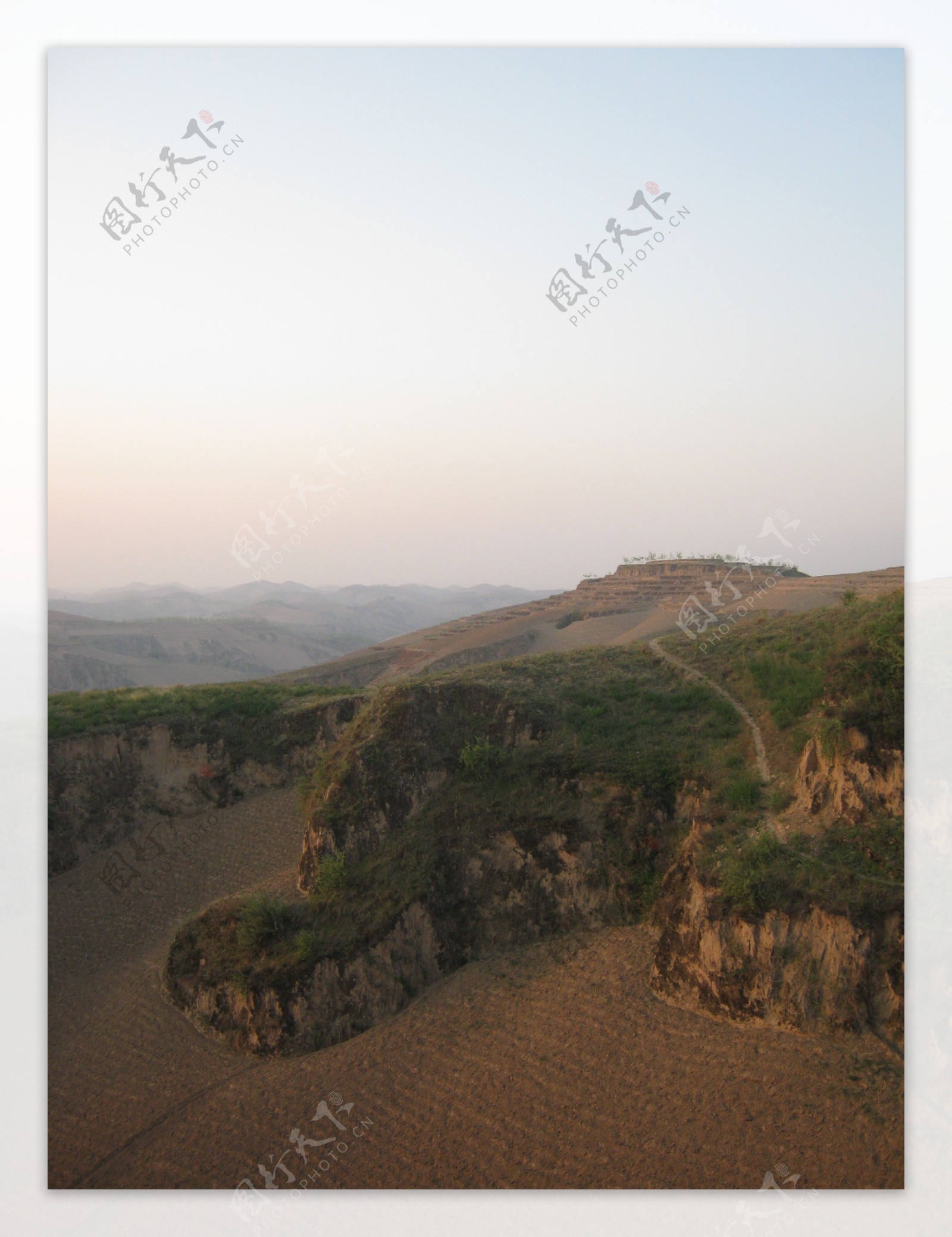 黄土高原的黎明图片