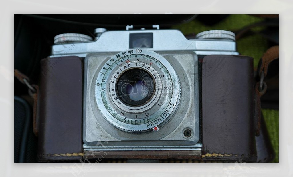 精美的古董相机