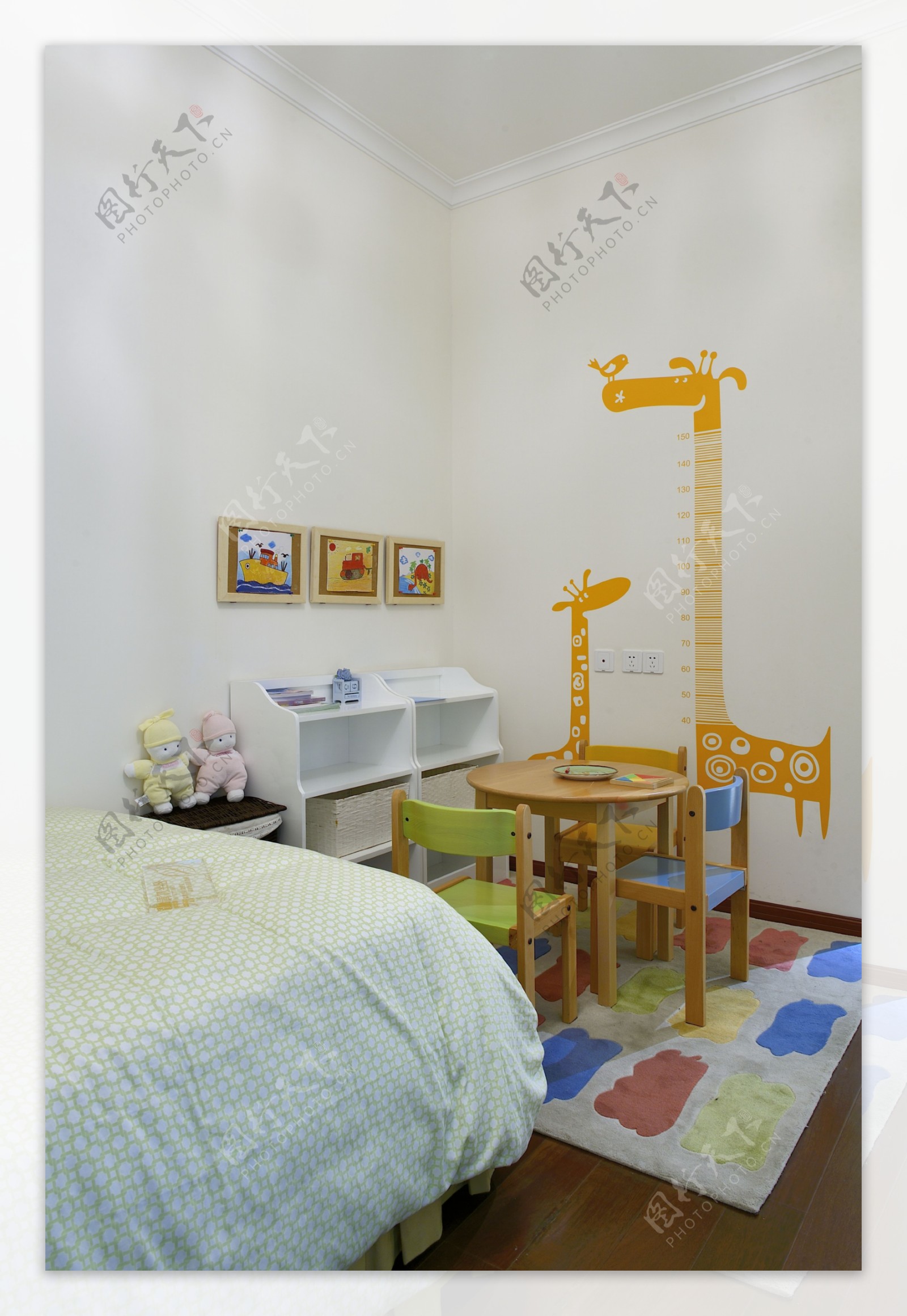 现代简约可爱风格儿童房装修效果图