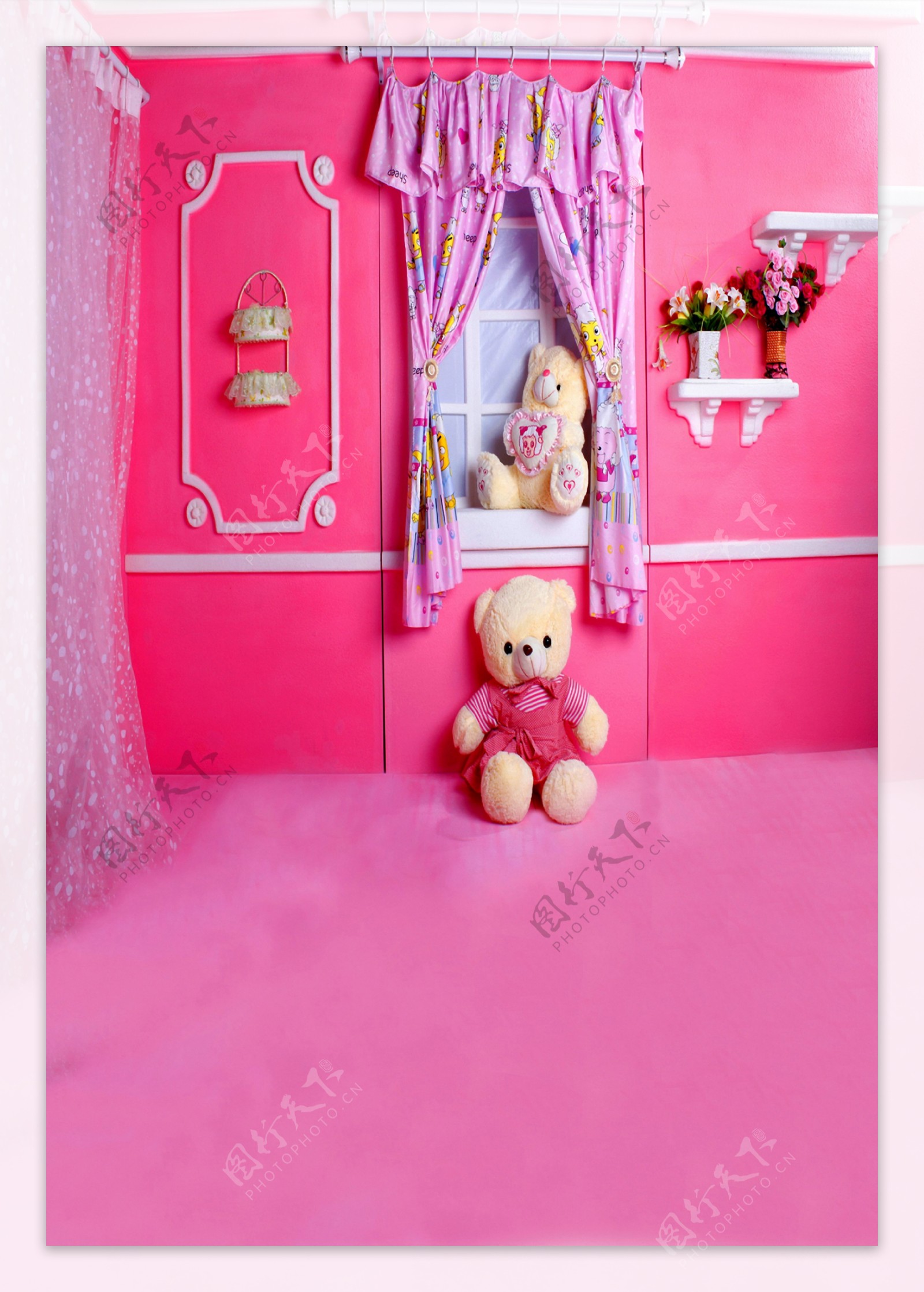 卡通粉色家园儿童背景大图