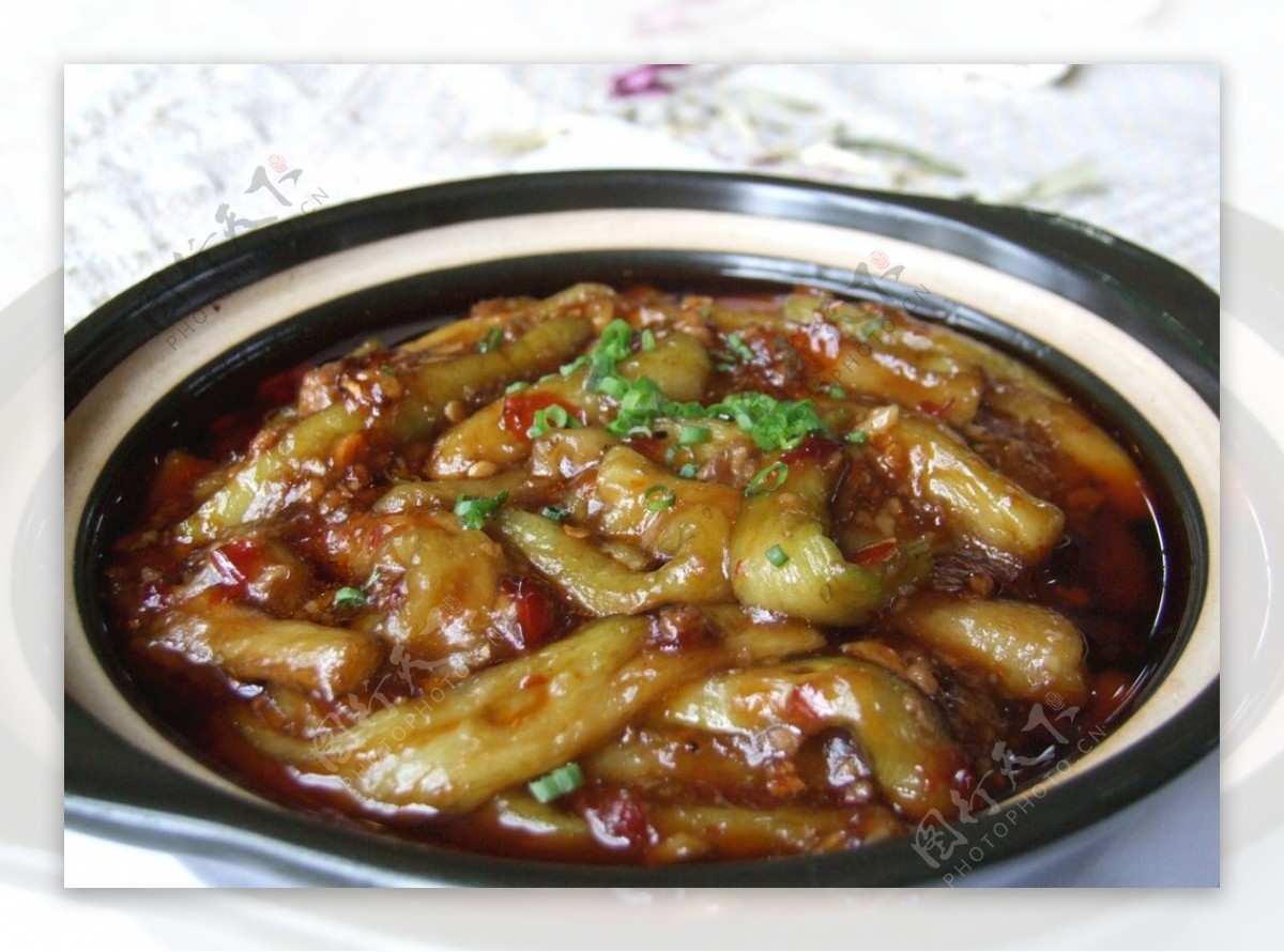 这才是鱼香茄子煲最好吃做法，不用油炸，简单易做，开胃又下饭_哔哩哔哩_bilibili