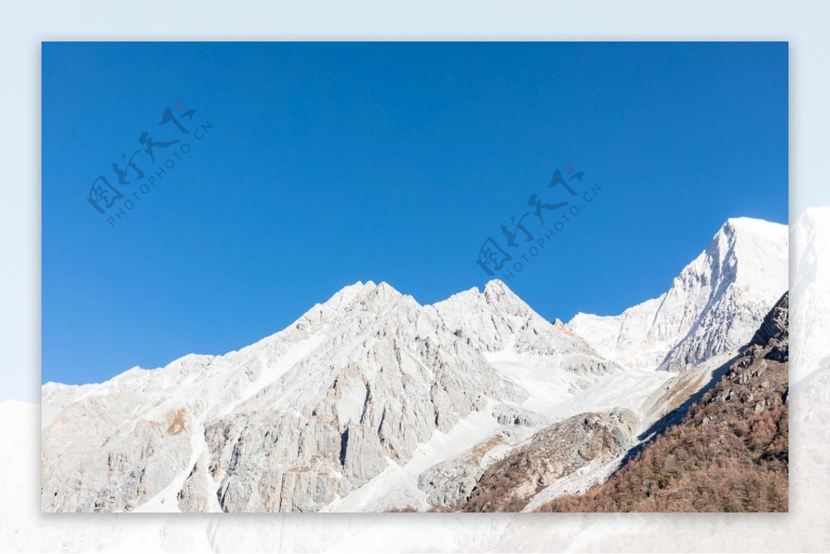 稻城亚丁雪山