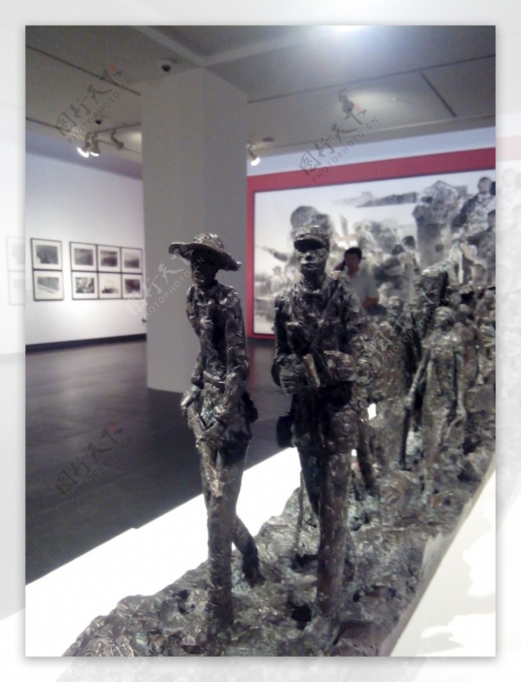 广东美术馆展览雕塑