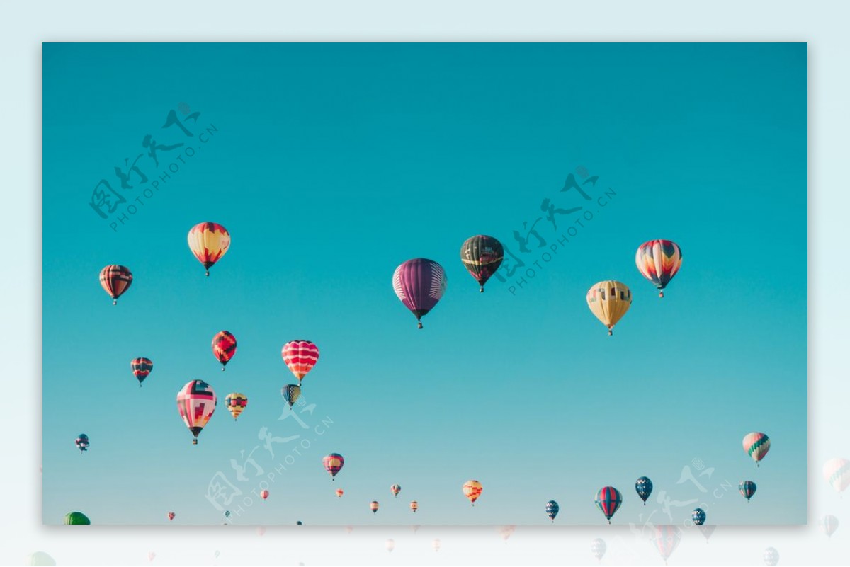 蓝天热气球天空梦想摄影图