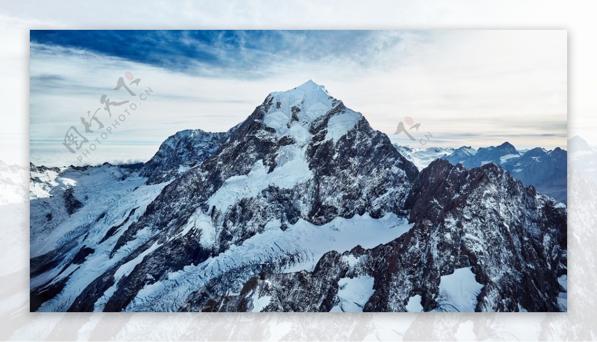 雪山天空白云风景群山