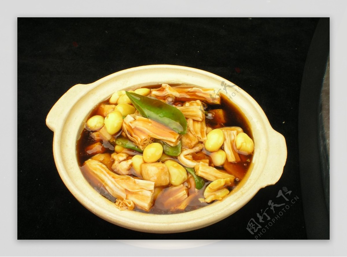竹白果豆腐煲