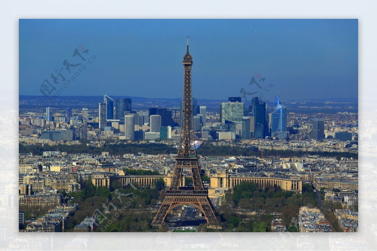 俯瞰巴黎埃菲尔铁塔