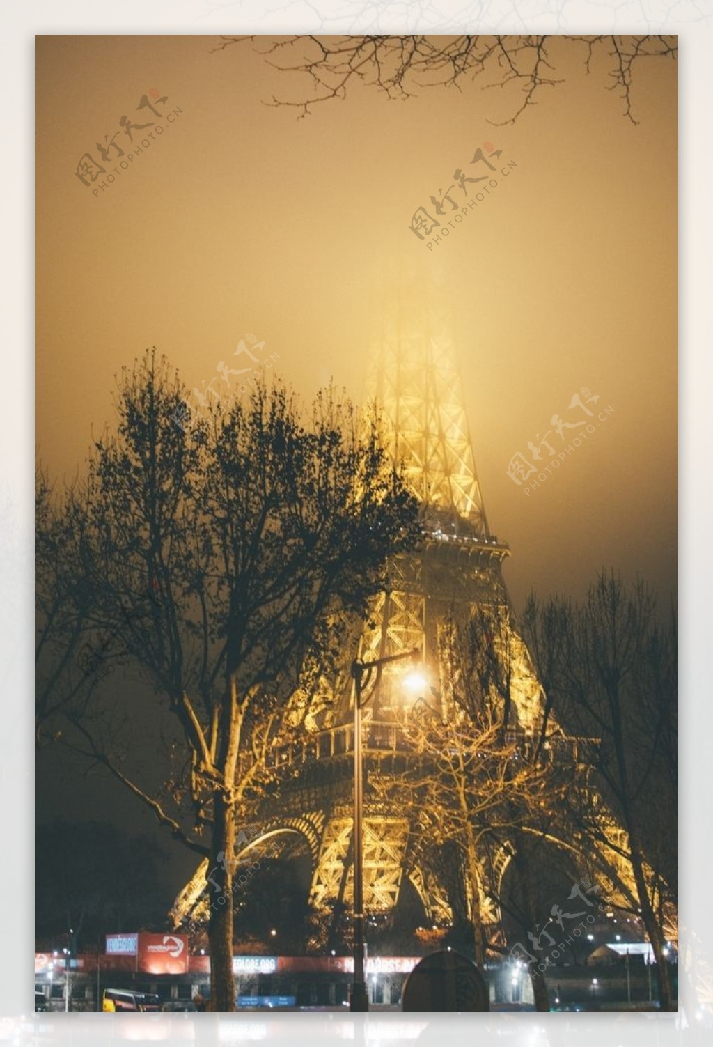 法国街头埃菲尔铁塔地标背景素材