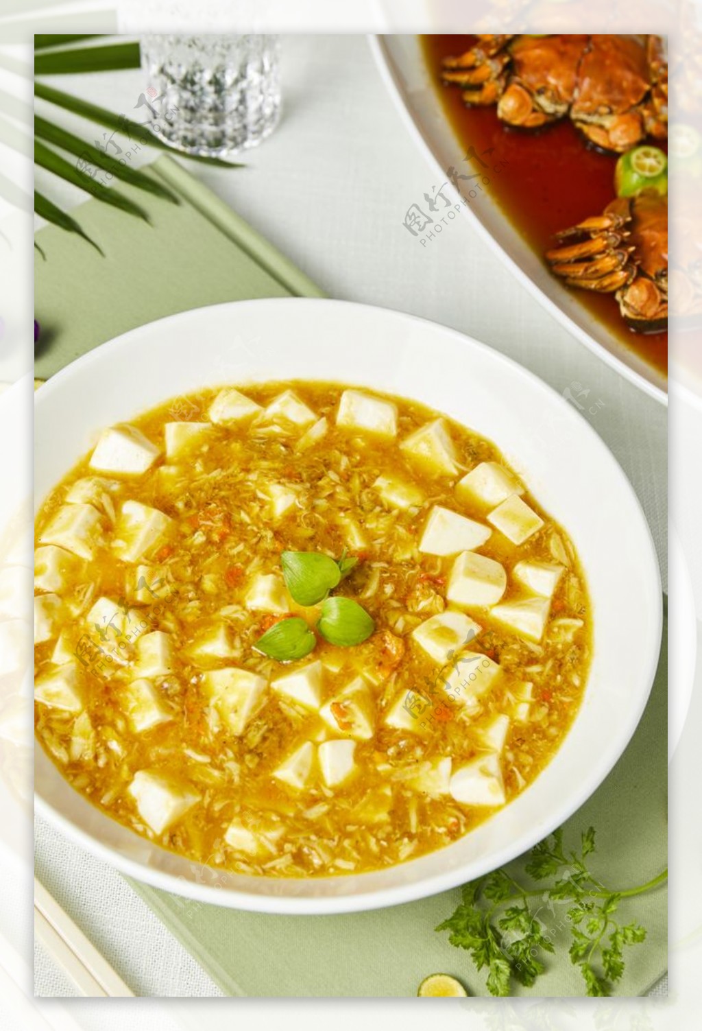 蟹黄豆腐美食食材背景海报素材图片