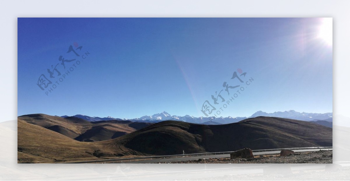 大山山脉公路风景图片
