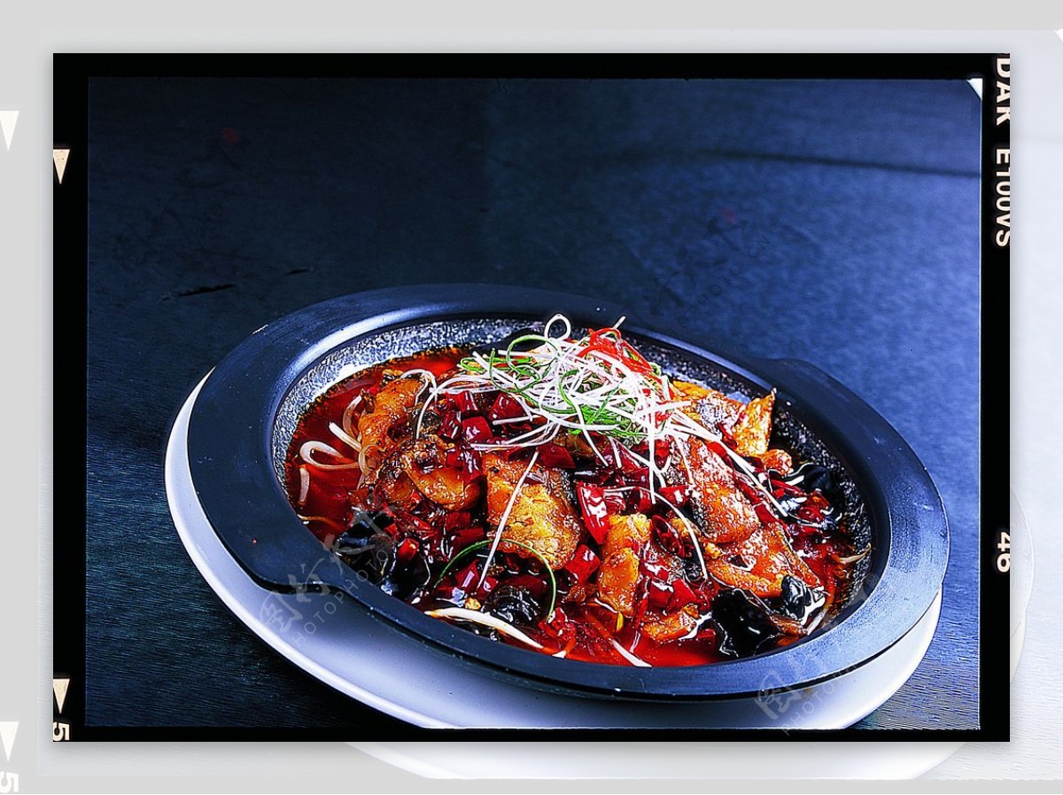 豫菜平锅鲶鱼图片