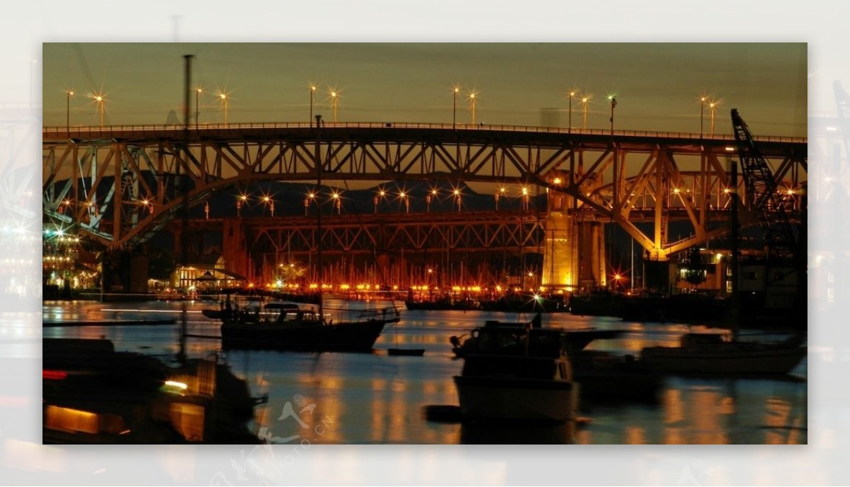 夜晚的大桥美景图片
